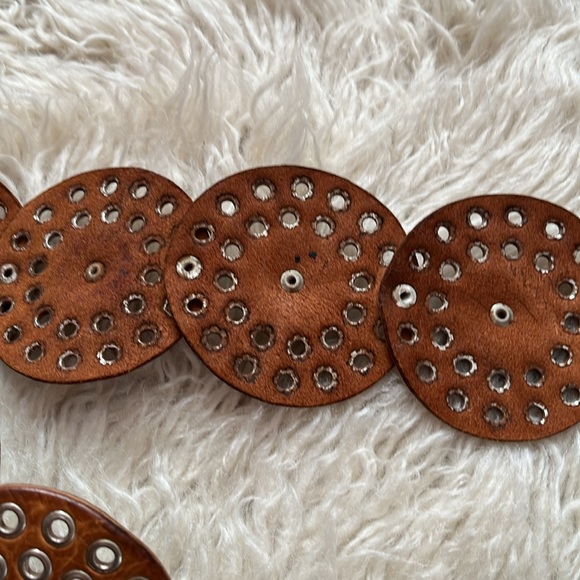 Concho Leather disks belt. - Picture 2 of 4